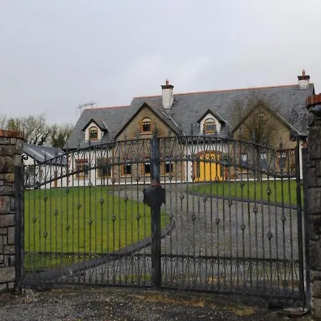 بيت للعطل The Mansion *